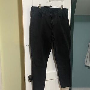 GAP Women's Black Skinny Jeans